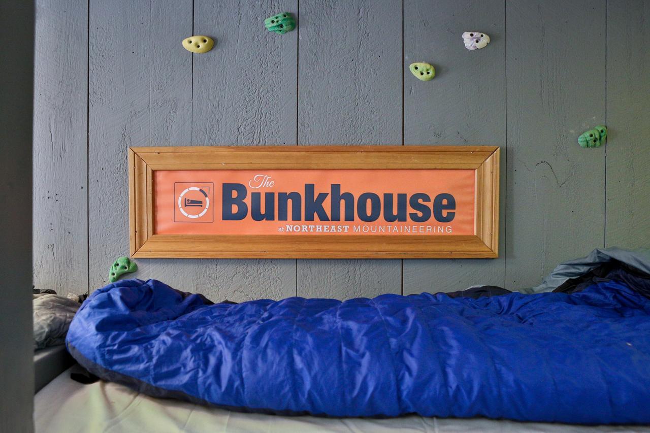 Отель The Bunkhouse At Nem Норт-Конвей Экстерьер фото